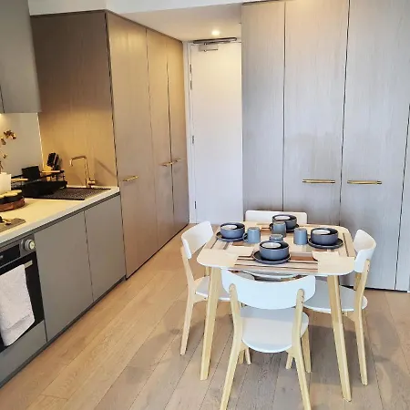 Modern&Cozy Life In Sky Garden 5Min From Station Apartment Glen Waverley Exterior photo