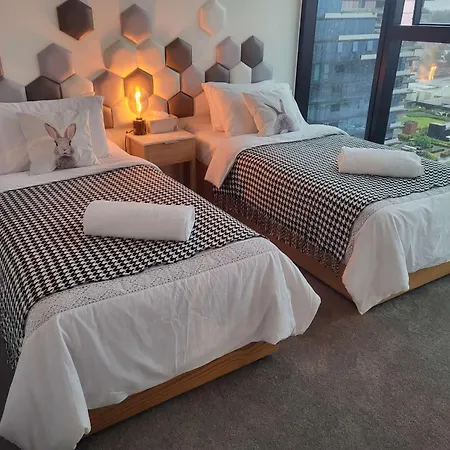 Modern&Cozy Life In Sky Garden 5Min From Station Apartment Glen Waverley Exterior photo