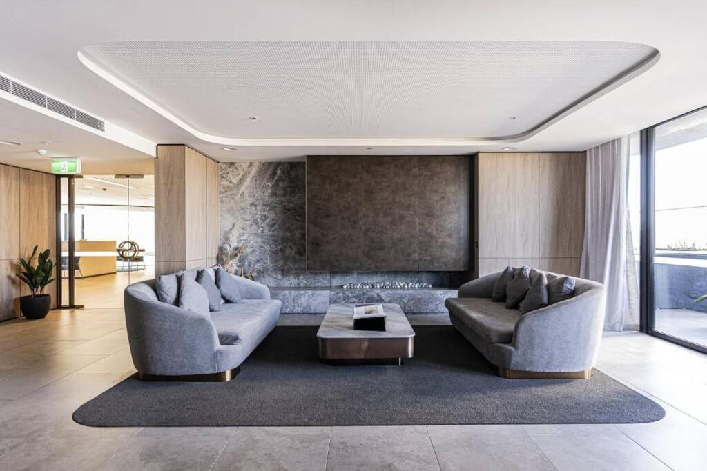 Modern&cozy Life In Sky Garden 5min From Station *